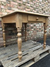 L(435) Rustic Vintage Small Farmhouse Style Table With Turned Legs And Drawer