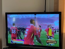 Panasonic LED  42" TV