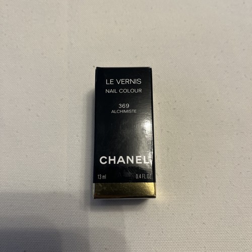 Chanel nail polish 369 - nail, le