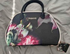 Ted Baker Vanity/Make Up /Wash