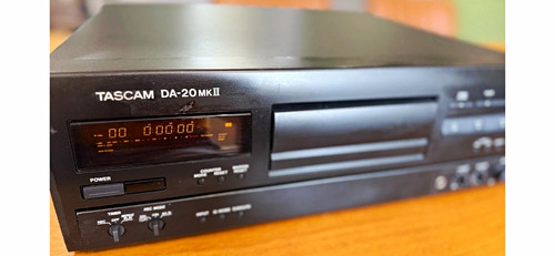 Tascam 20mkii dat - dat, digital