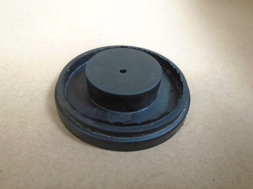 Triumph tr5 tr6 seal - tr6, **