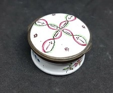 18thC Bilston Enamel Patch Box