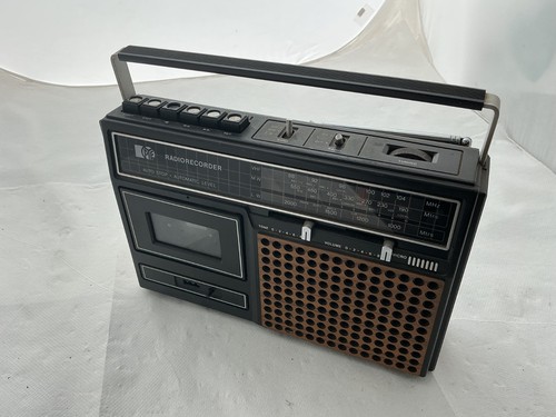 Pye radiorecorder model 9012 - pye,