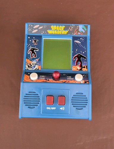 Space invaders mini arcade - space,