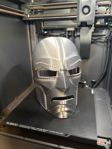 Printed doom mask - 3d, dr