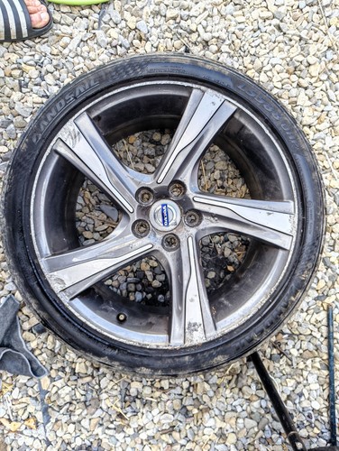 Volvo design ixion alloy - ixion,