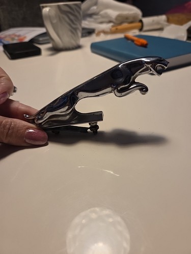 Jaguar bonnet mascot chrome - mascot,