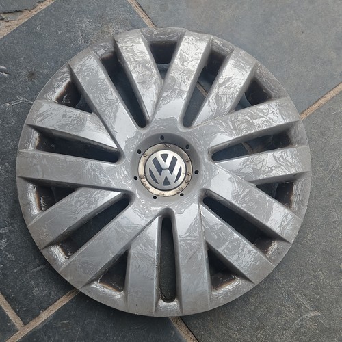 Volkswagen passat hub cap - ,