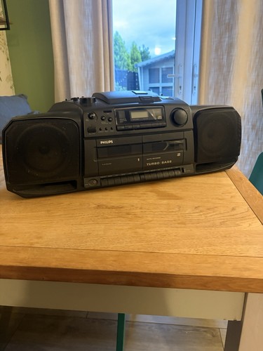 Philips az8404 turbo bass - az8404/25,