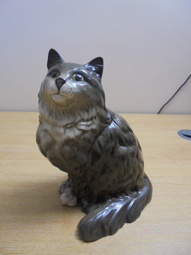 Vintage large beswick persian - large,