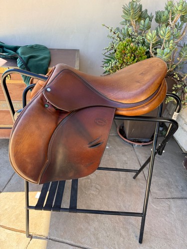 Devoucoux close contact - 17.5",