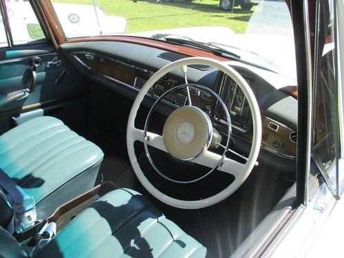 Mercedes w108 w110 - w110, w111