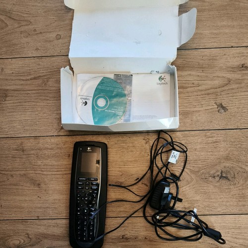 Logitech harmony 900 touch - logitech,
