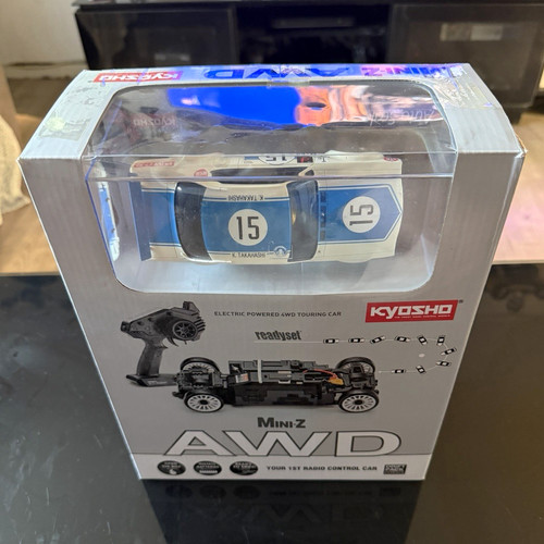 Kyosho mini awd 4wd - awd,