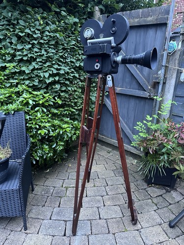 Bach auricon 16mm cine - bach,