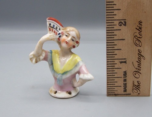 Small half doll hand - small,