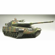 Tamiya 1:35 Plastic Model Tank Kit Multiple Choice