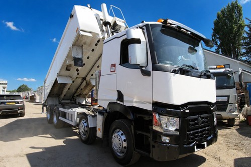 2016 renault 8x4 tipper - renault,