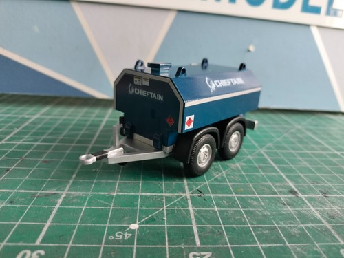 Chieftain fuel bowser - fuel,