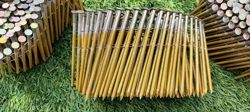 Coil flat nails - gun,