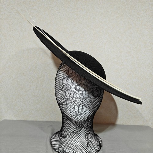 Black large fascinator white - black,