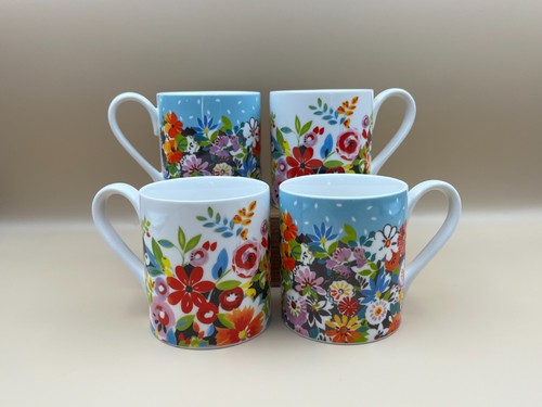 Four queens mugs churchill - queens,