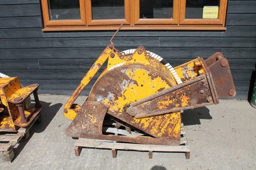Trencher tarmac planer - trencher/tarmac,