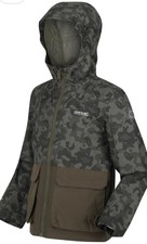 Regatta Kids Hywell Lightweight Waterproof Jacket camouflage age 3-4 