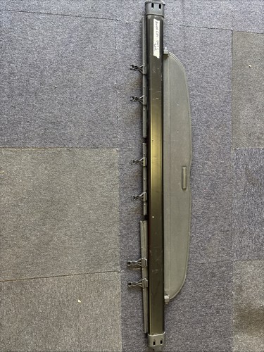 Rear parcel shelf - rear,