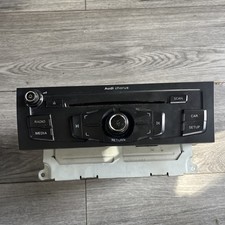 AUDI A4 B8 2008-2012 chorus SALOON  RADIO STEREO CD PLAYER HEAD UNIT 8T2035152D