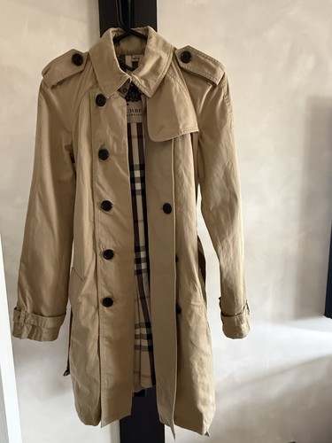 Burberry classic trench coat - burberry,