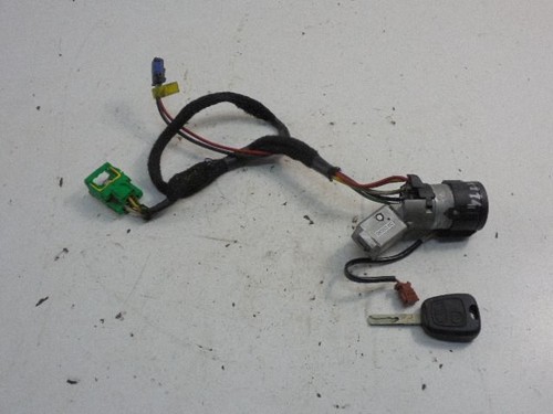Peugeot 307 2003 ignition - peugeot,