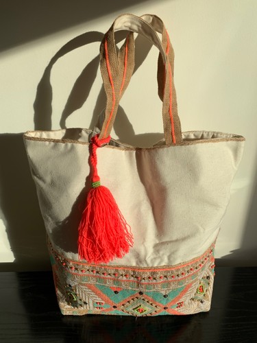 Canvas and woven hessian - canvas,