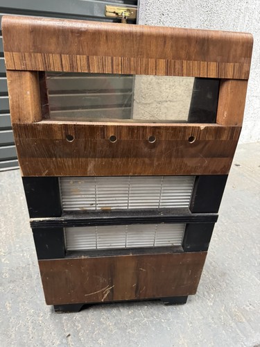 Vintage antique radio - /, box