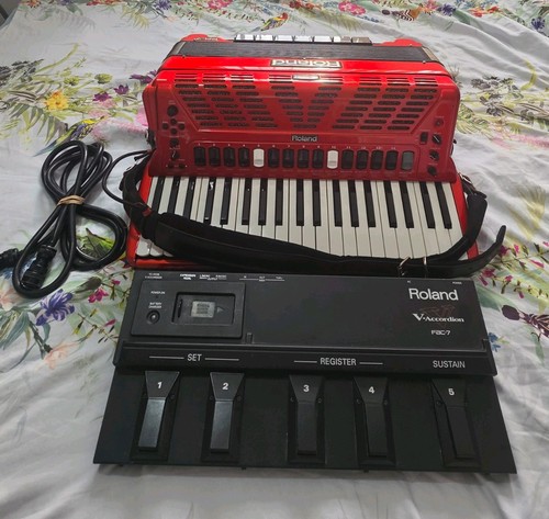 Roland 120 bass - fr-7, accordion