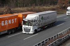 Truck Photo DAF XF Tarpaulin