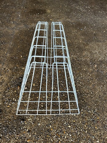 Hay basket sheep slot over - hay,