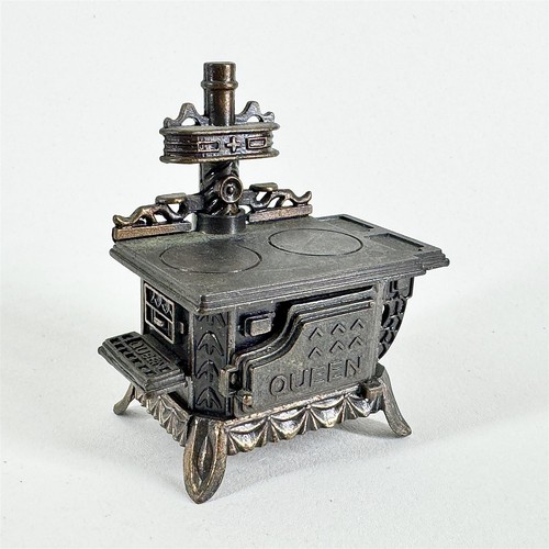 Vintage die cast - metal, queen