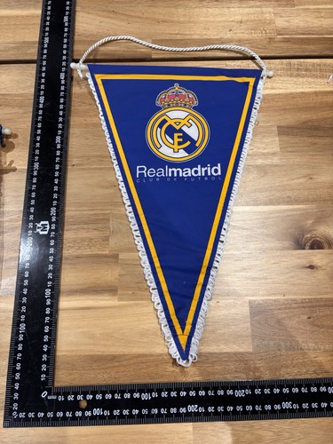 Real madrid pennant - real,