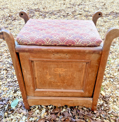 Piano stool unusual - piano,