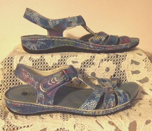 Pavers blue mix - blue, print