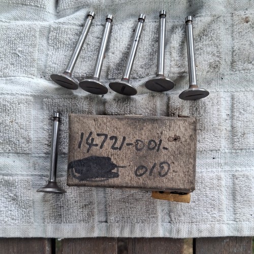 Honda exhaust valve - honda,