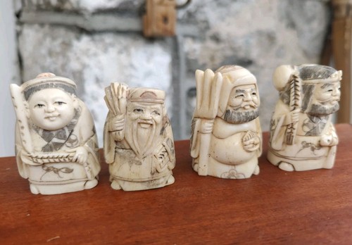 Netsuke figurine all signed - netsuke,
