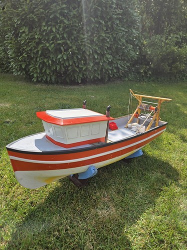 Fishing boat model - boat,