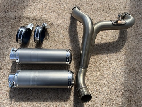 Triumph speed triple 1050 - triumph,