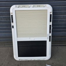 Heki 2 with lights rooflight