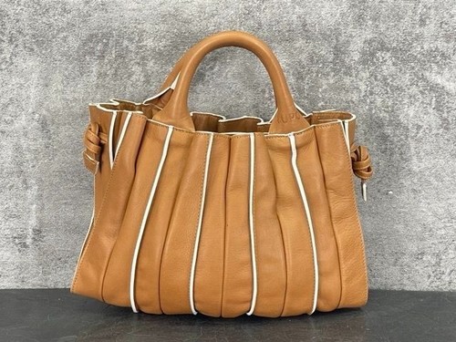 Authentic lupo barcelona - authentic,