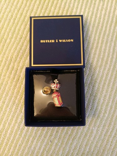 Butler wilson crown with - &,