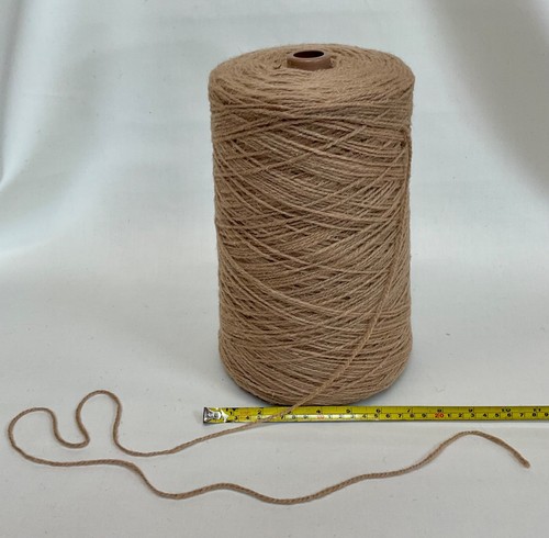 100 wool yarn - 100%, brown